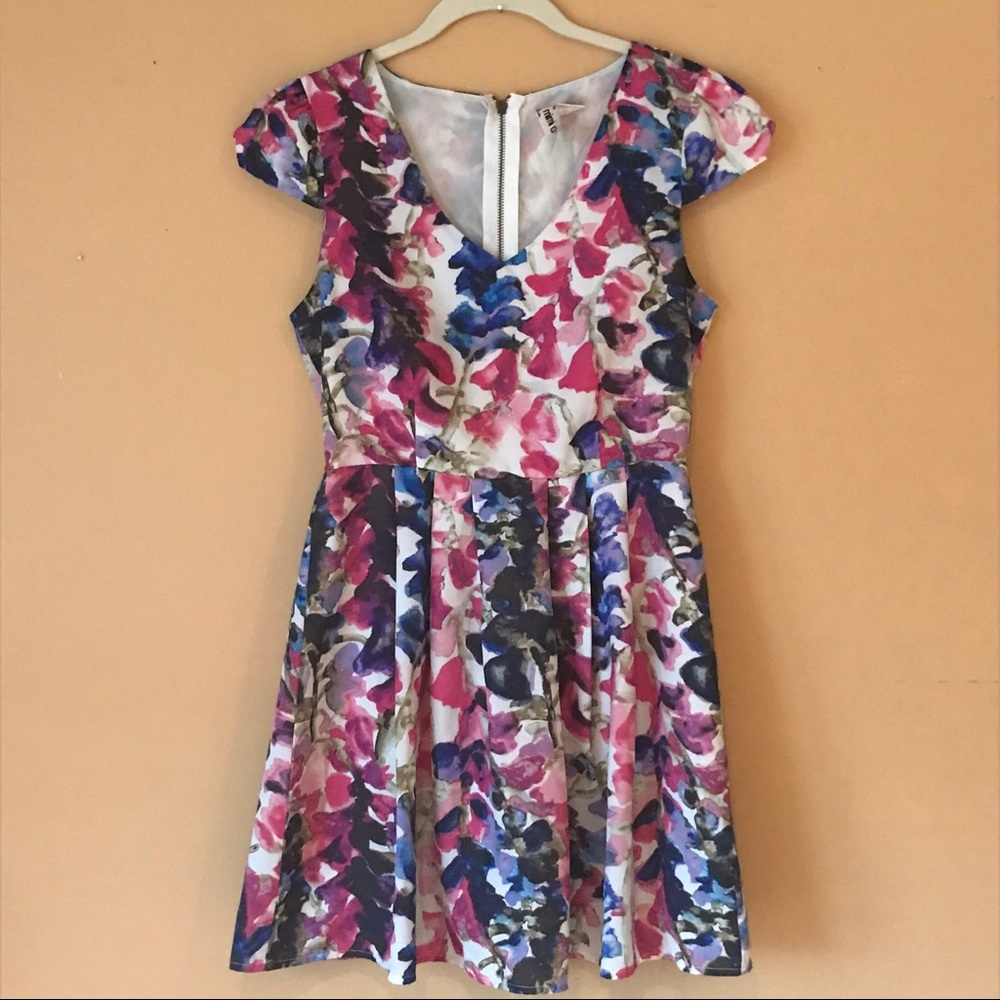 Mimi Chica Cap Sleeve Floral Dress - 1113 - Picture 1 of 7